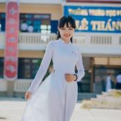 gia sư Lê Nguyễn Hoàng Vy