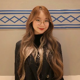 NGUYỄN THỊ THUỲ TRANG -阮氏翠庄 