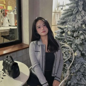 NGUYễn phan uyển nhi