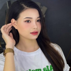 NGô thị hằng