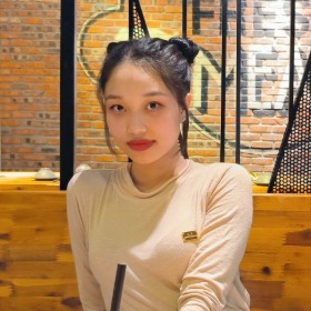 Hoàng Nguyệt Cầm 