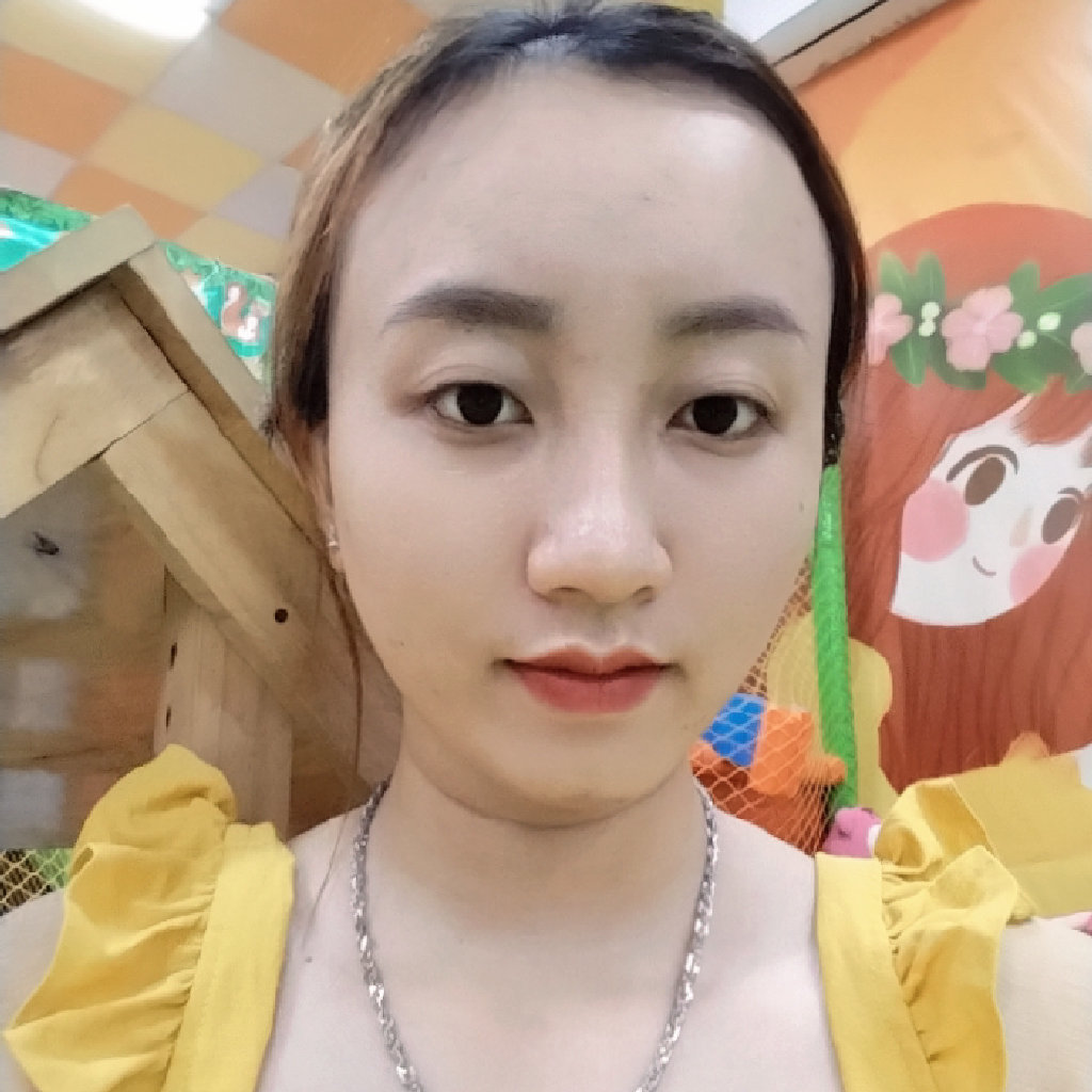 Triệu Huỳnh Thùy Trinh 