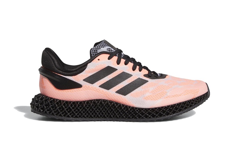 Cách nhận biết giày Adidas chính hãng 