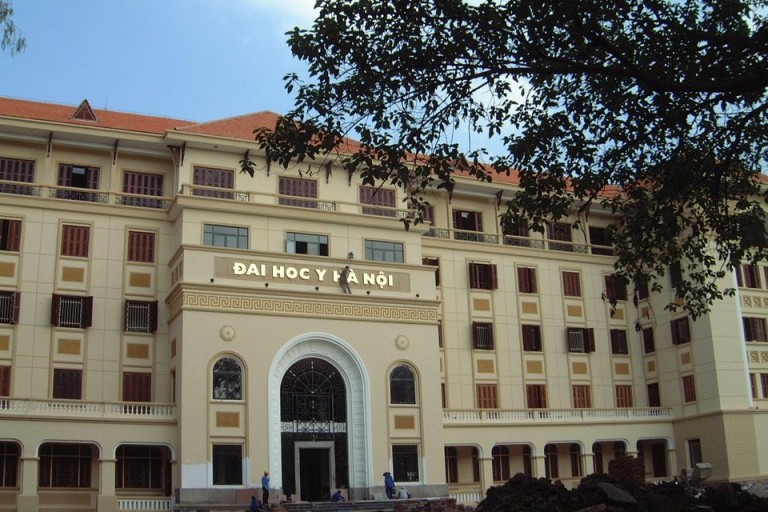 Thông tin những trường đào tạo ngành Bác sĩ phẫu thuật nổi bật?