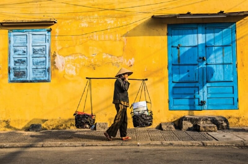 Gánh hàng rong tại Việt Nam