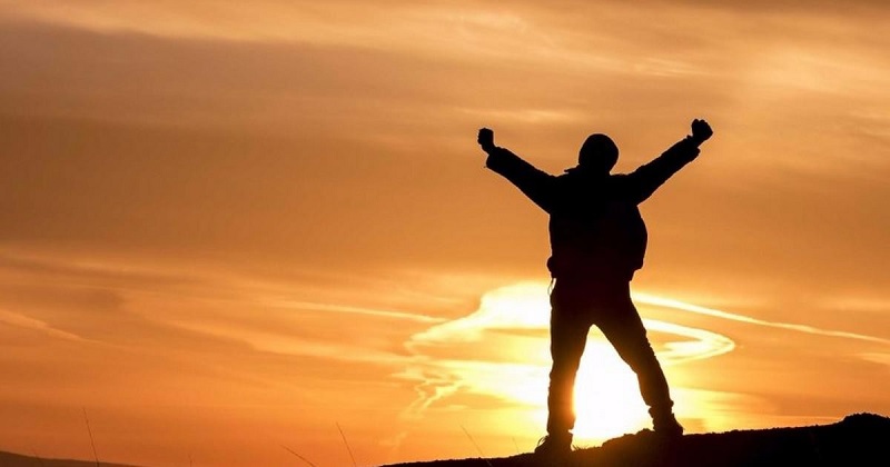 Người cầu tiến trong xã hội hiện đại 