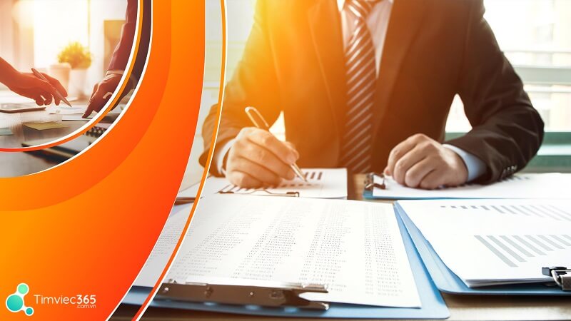 Chương trình CFA bao gồm những môn học gì?