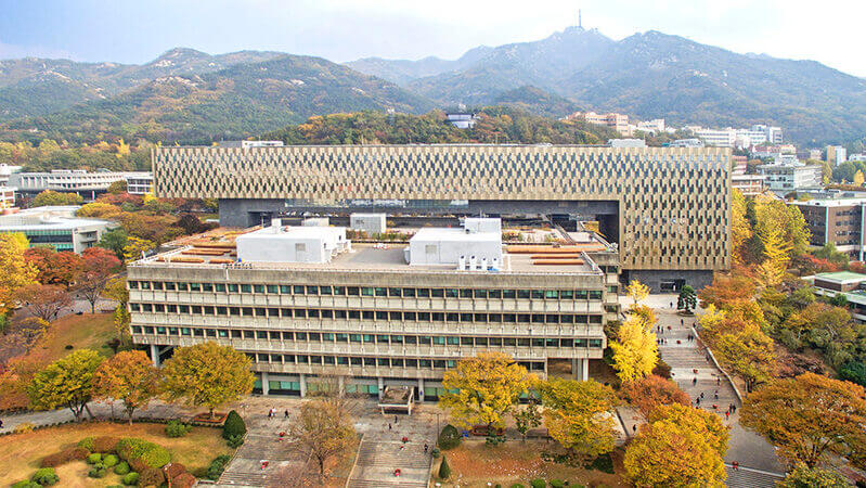  Khuôn viên trường Đại học quốc gia Seoul Hàn Quốc