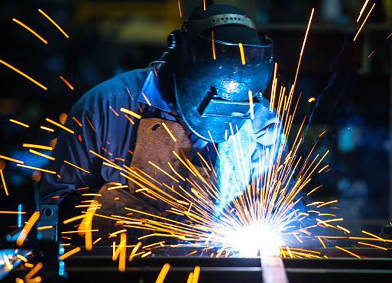 Đeo mặt nạ bảo vệ