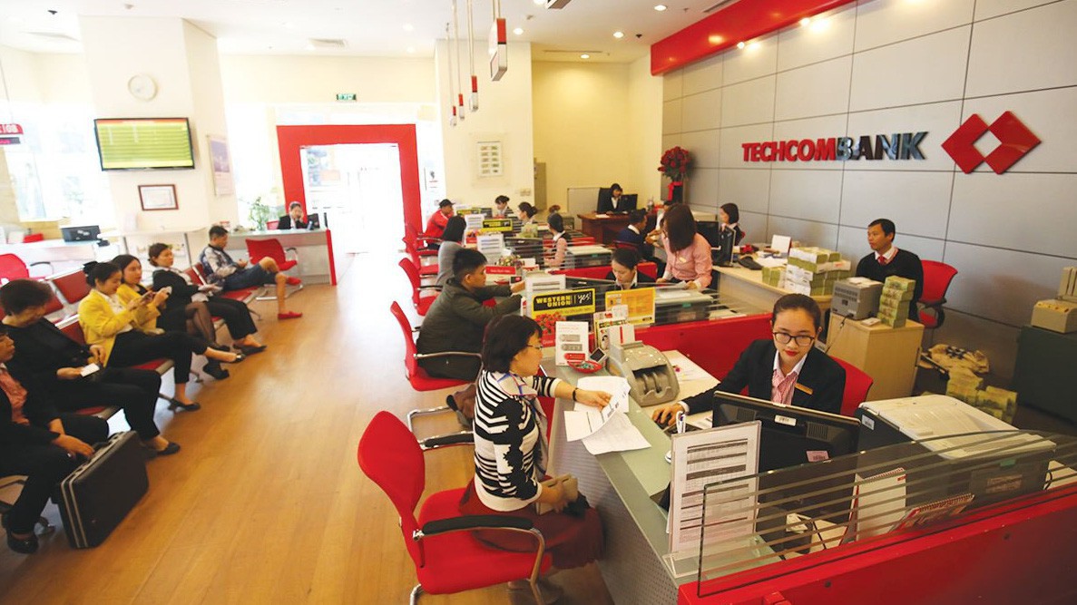  Tìm hiểu sơ lược về ngân hàng techcombank