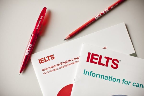 Điều kiện về chứng chỉ IELTS