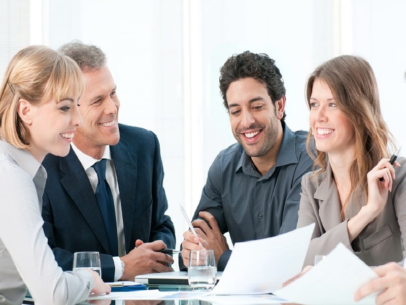 Với ngành luật bạn nên học trường nào là tốt nhất