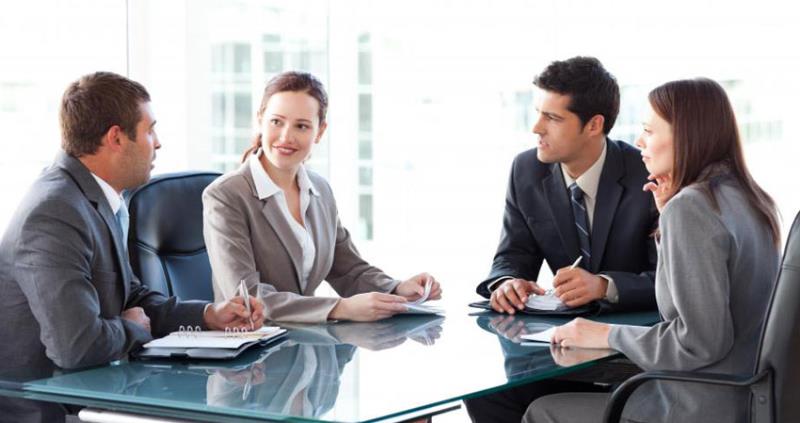 Kỹ năng giao tiếp là yêu cầu bắt buộc