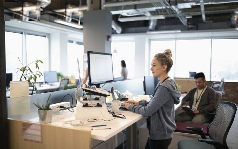 Một nhân viên backoffice làm những công việc gì