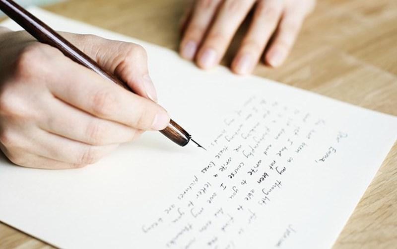 Lý do ứng viên nên chọn hình thức viết tay cho đơn xin việc