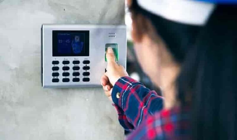 Độ bền và thời gian bảo hành máy