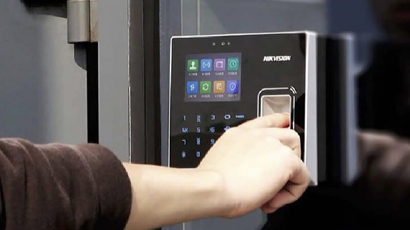 Máy chấm công nhận diện vân tay