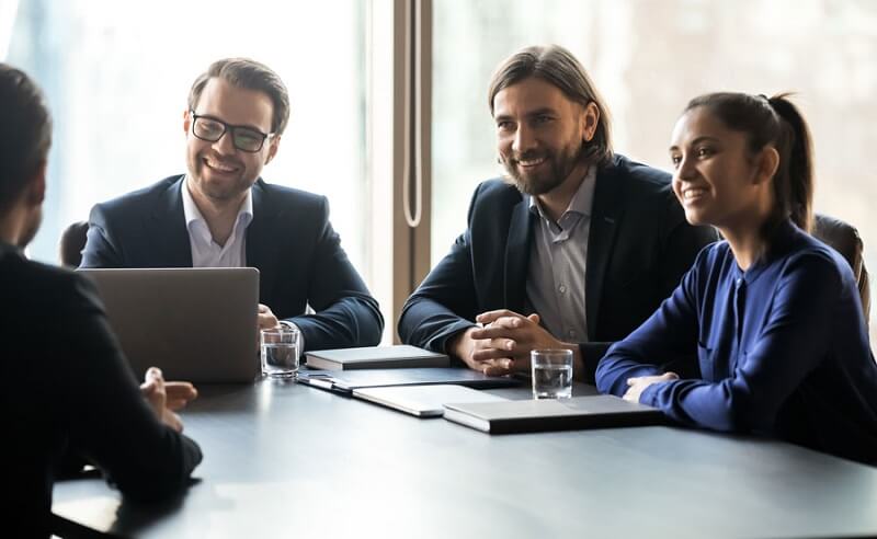 Triển khai công tác chăm sóc khách hàng