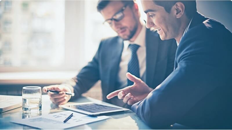 Tham mưu cho ban lãnh đạo