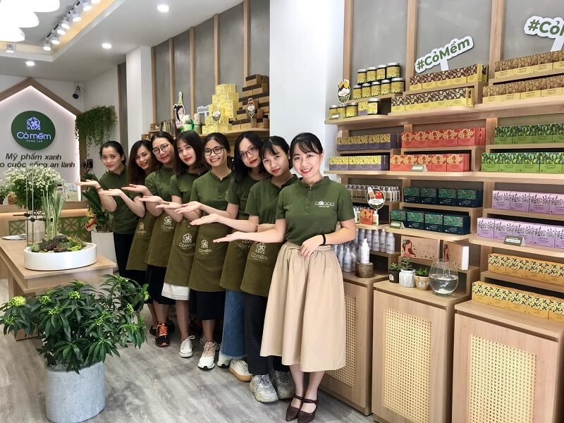 Nhân viên kinh doanh mỹ phẩm