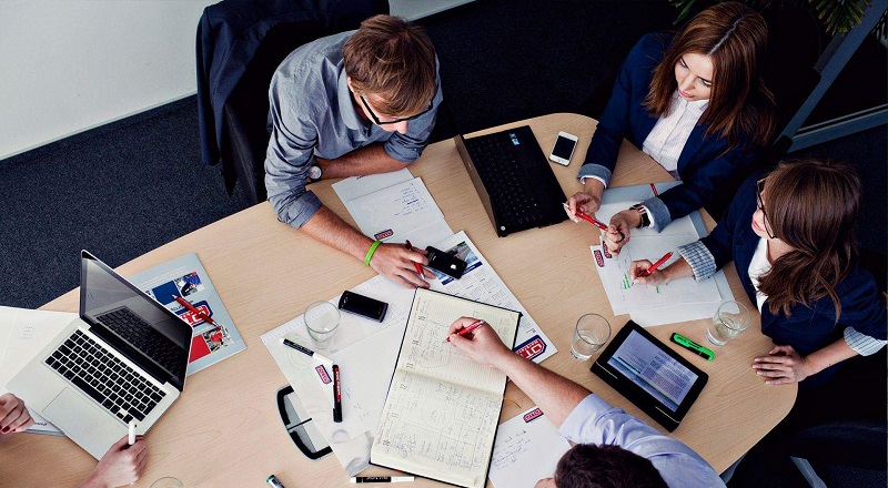 Nhà thiết kế UX