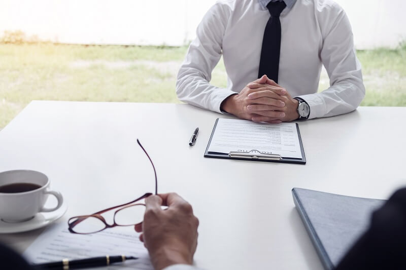 Khi nào thì nên hỏi nhà tuyển dụng kết quả phỏng vấn?