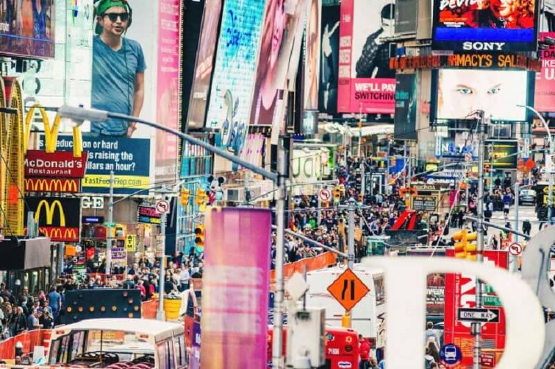 Ưu điểm của quảng cáo