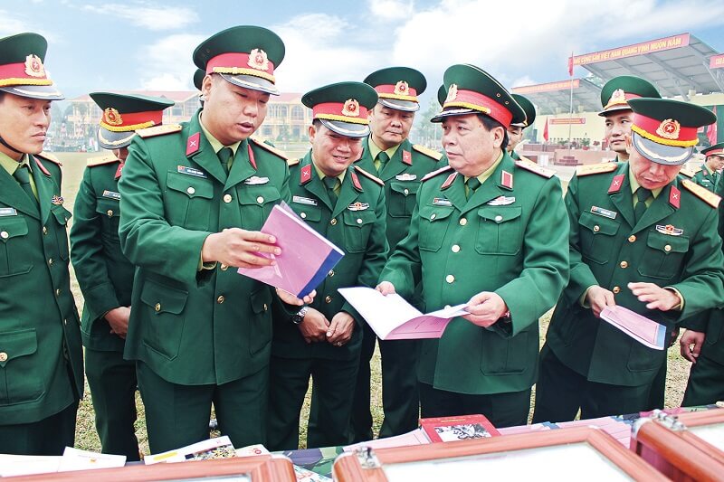 Những nguyên tắc áp dụng trong quá trình lựa chọn quân nhân chuyên nghiệp