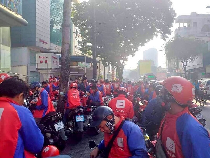 Nhân viên giao hàng DeliveryNow