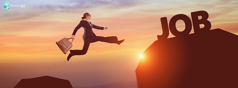 Sử dụng các công cụ tìm kiếm trực tuyến