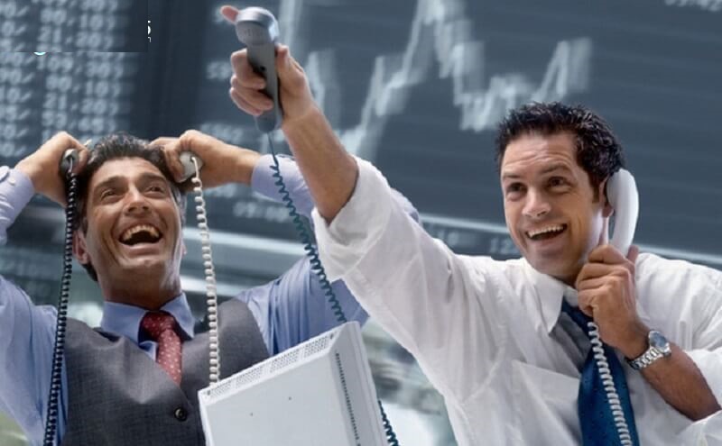 Tìm việc môi giới chứng khoán có dễ dàng?