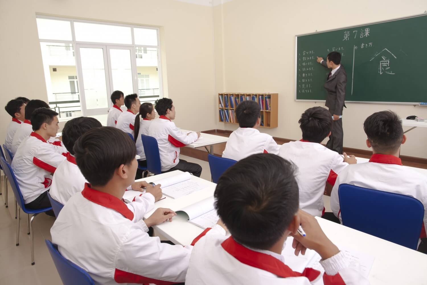 Quyền lợi của người đi xuất khẩu lao động khi về nước