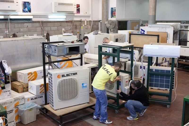 Điện lạnh là gì? Giải đáp những thắc mắc về nghề điện lạnh