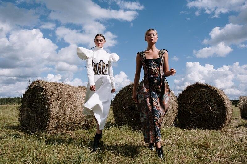 Người mẫu tiếng Anh là gì? Những điều cần biết về nghề người mẫu