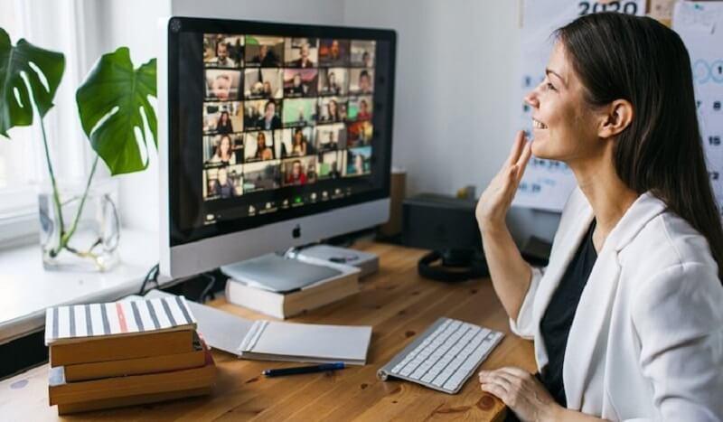 Công việc của nhân viên quản lý sàn thương mại điện tử